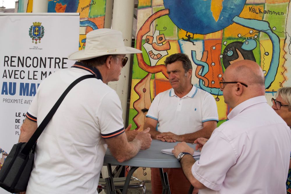 Le Maire à la rencontre des Déodatiens
