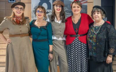 Des agents en tenue d’époque