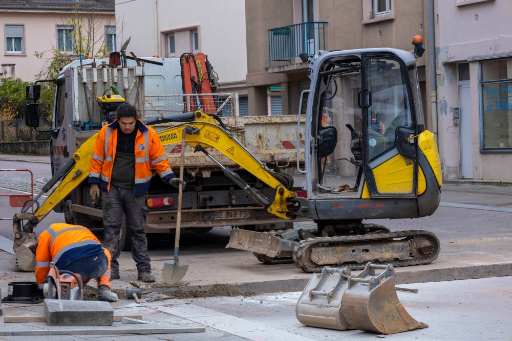 la-rue-saint-charles-rouverte-a-la-circulation Photo des travaux rue Saint-Charles