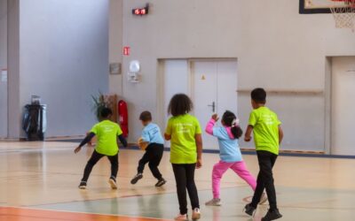 Un tournoi de basket 3×3 dans le panier estival