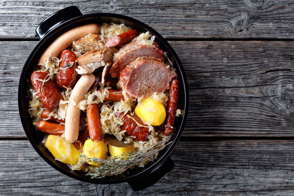 Repas choucroute par l’association Sous la Bure