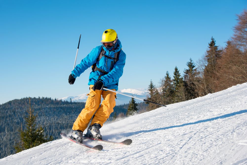 Bourse aux skis et snowboards organisée par le Ski Club Vallées et Montagnes