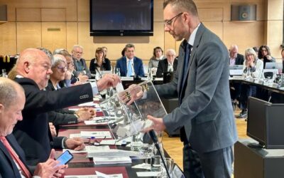 Deux candidats aux fonctions de maire