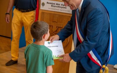 Diplôme Écocitoyens : Des élèves de Georges-Darmois et Camille-Claudel récompensés pour leur geste environnemental
