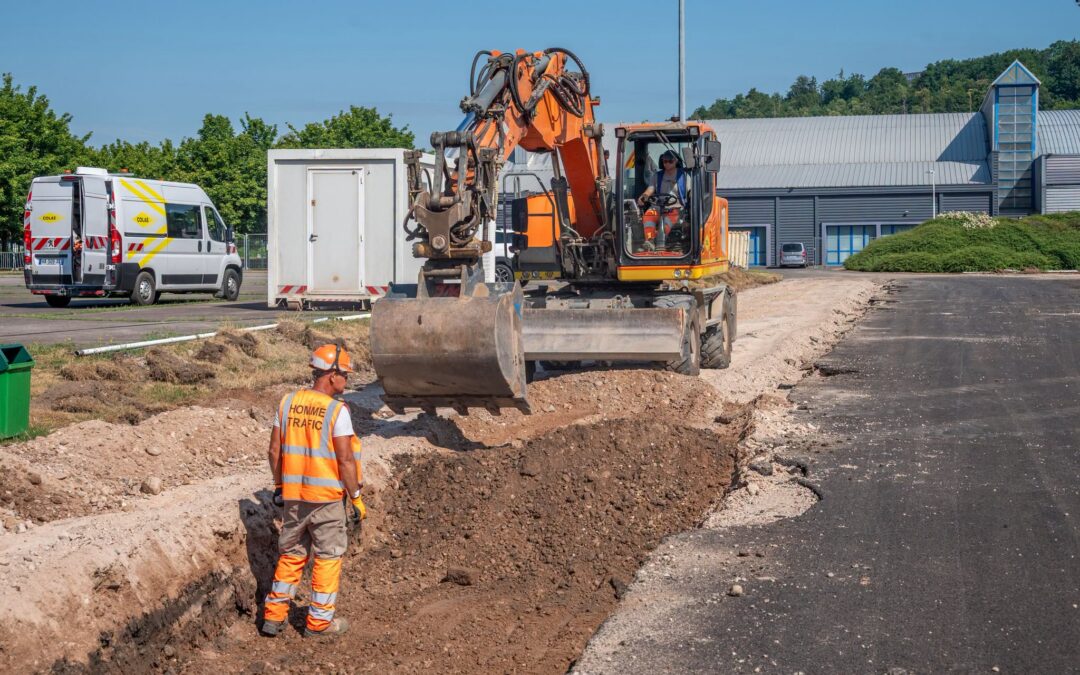 La piste d’athlétisme en cours de travaux