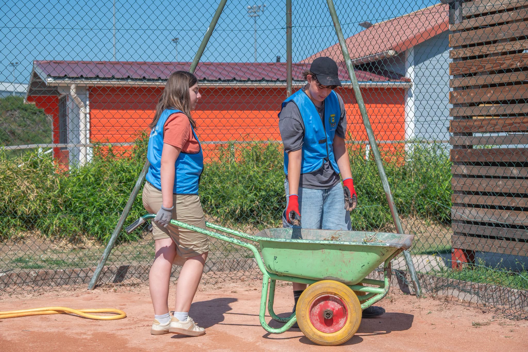le-parc-edmond-et-jean-woehrle-chouchoute-par-les-jeunes-deodatiens Le parc Edmond-et-Jean-Woehrlé chouchouté par les jeunes Déodatiens