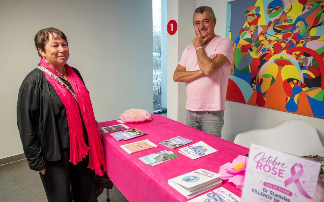 Un stand de sensibilisation à la Clinic Alpha